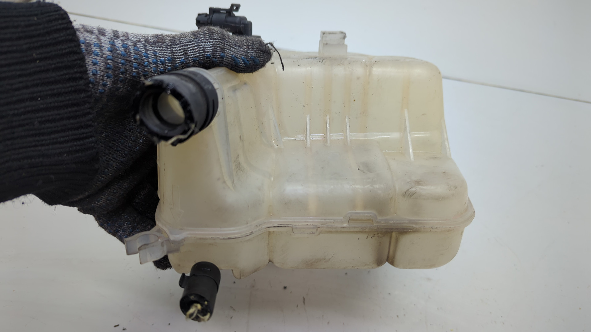 Бачок расширительный