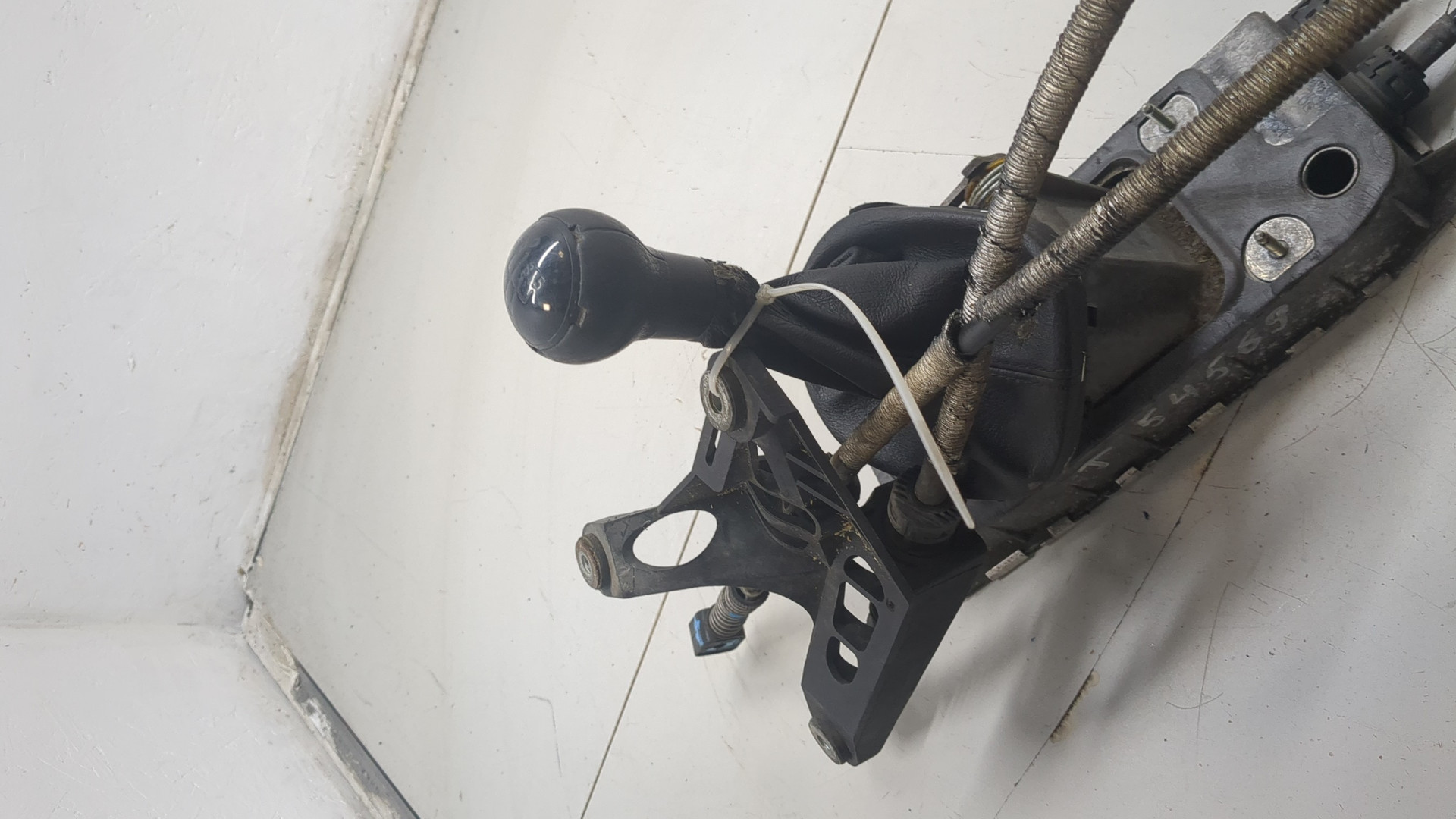 Кулиса МКПП / АКПП