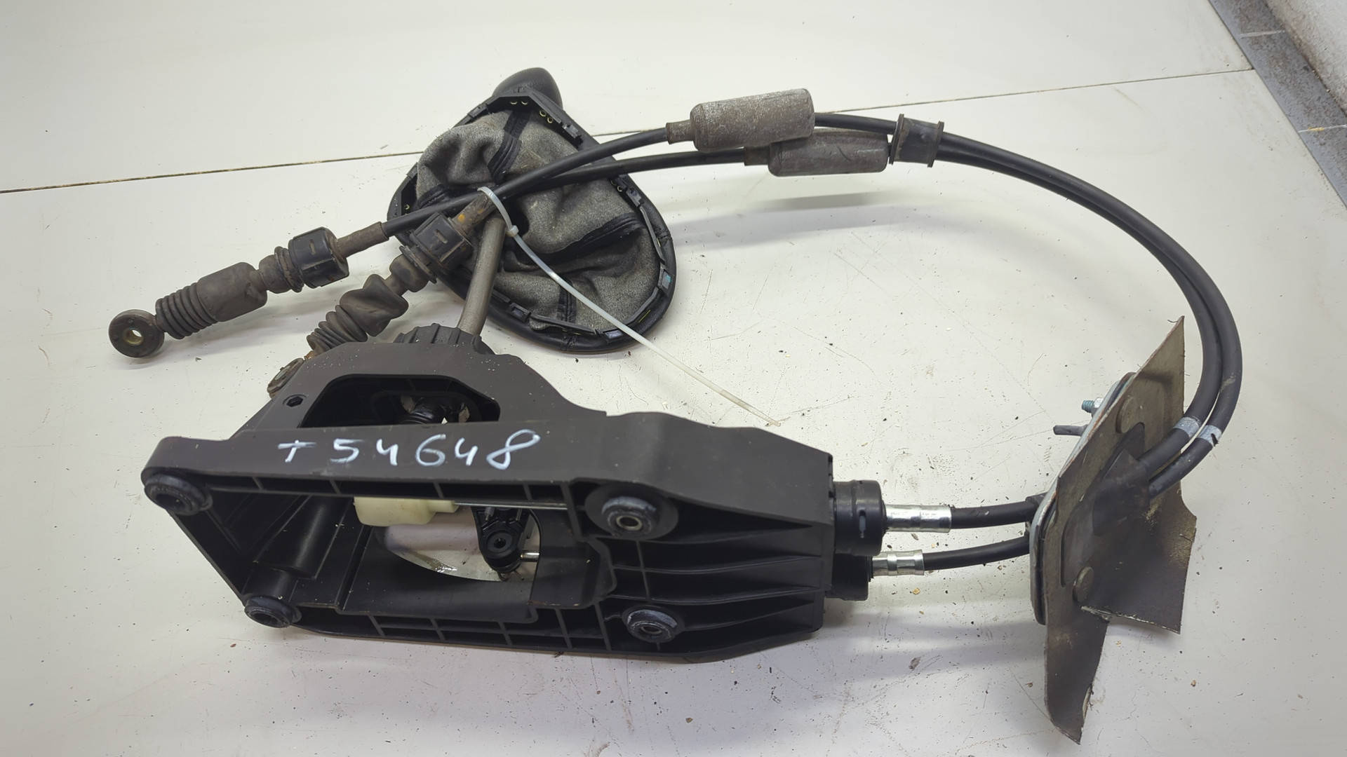 Кулиса МКПП / АКПП