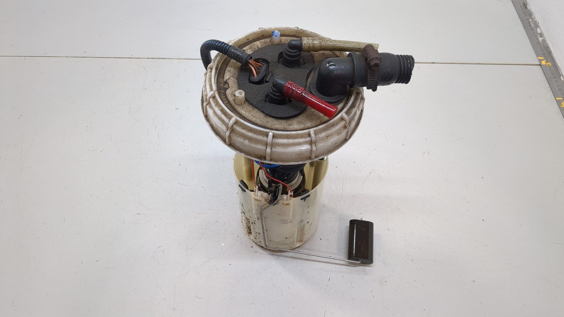 Насос топливный электрический