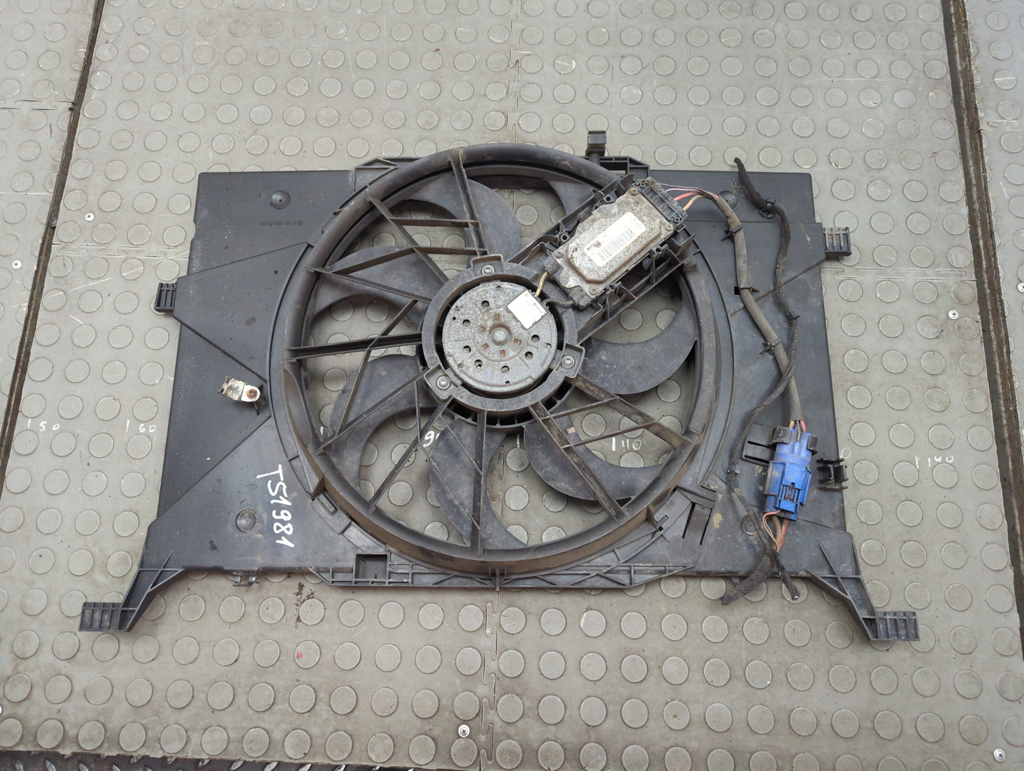 Вентилятор радиатора