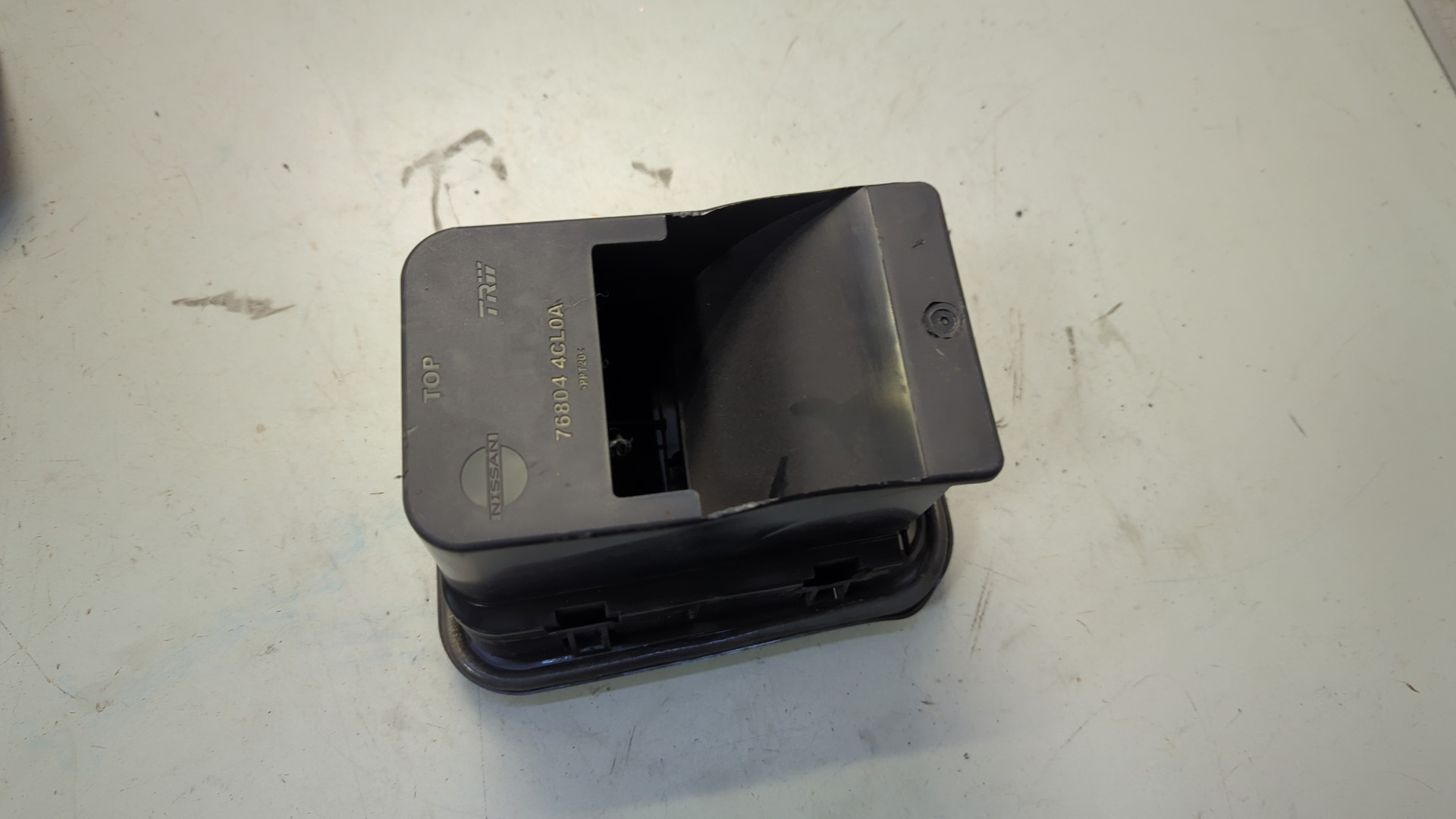 Воздухозаборник (внутри)