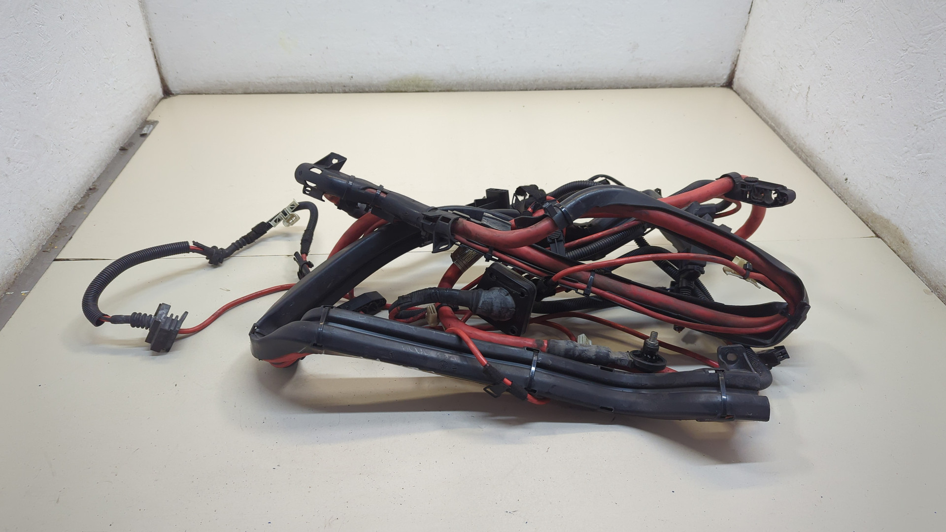 Провод высокого напряжения