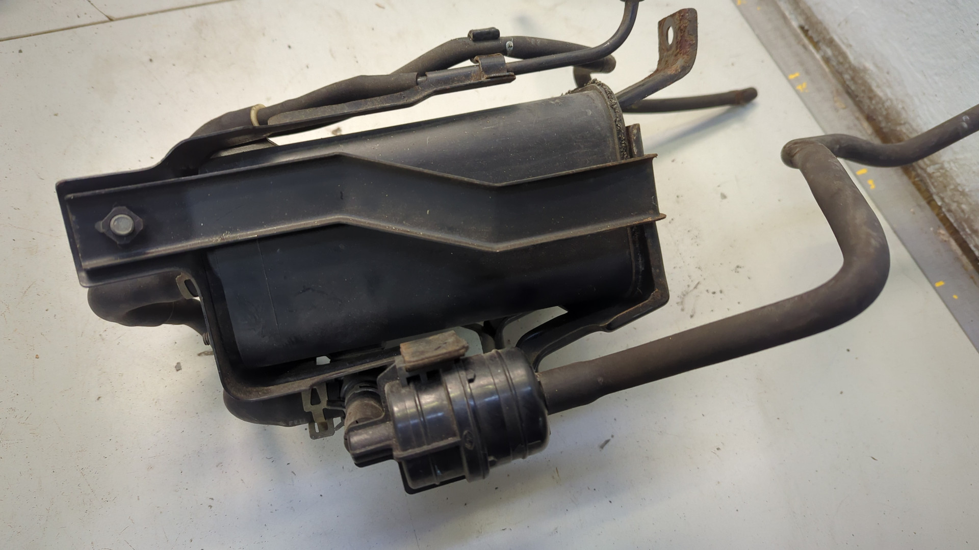 Абсорбер (фильтр угольный)