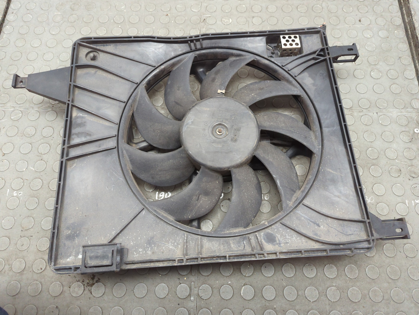 Вентилятор радиатора