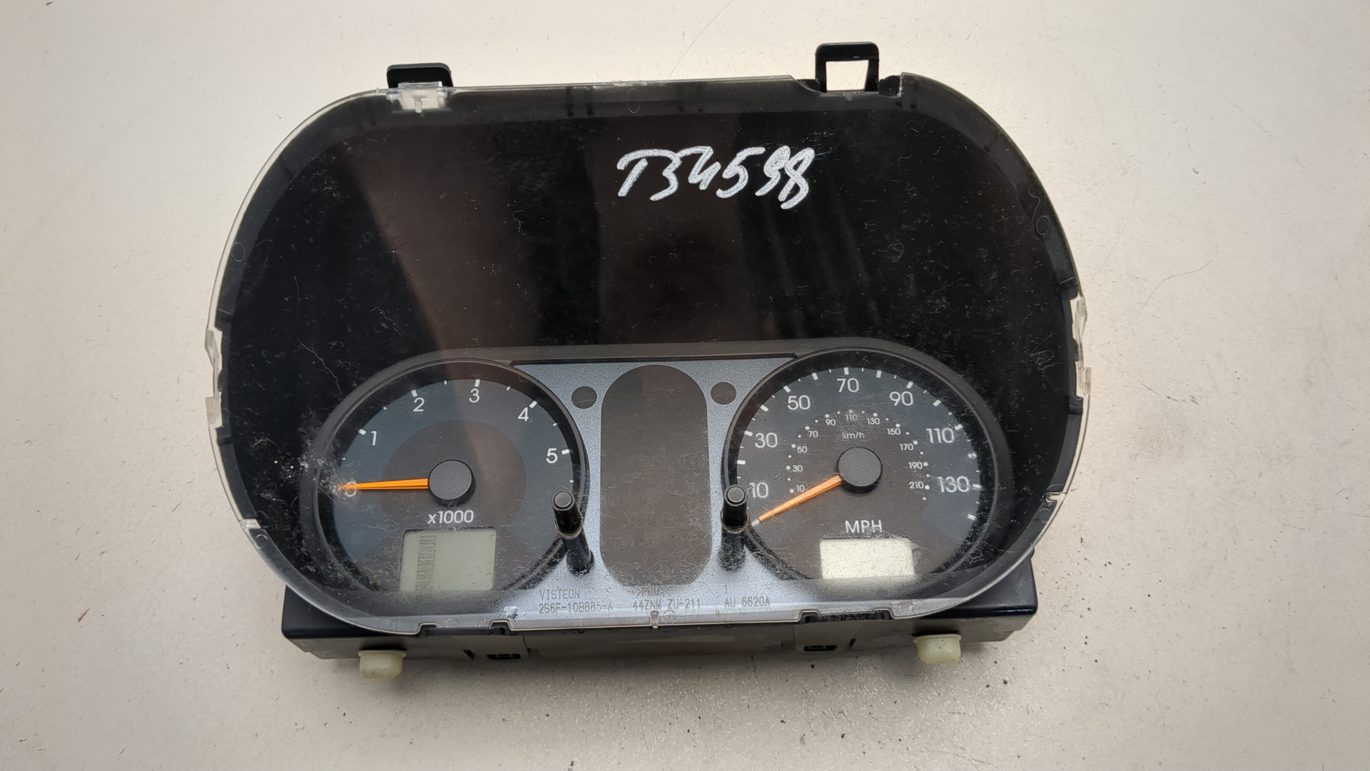 Панель приборов