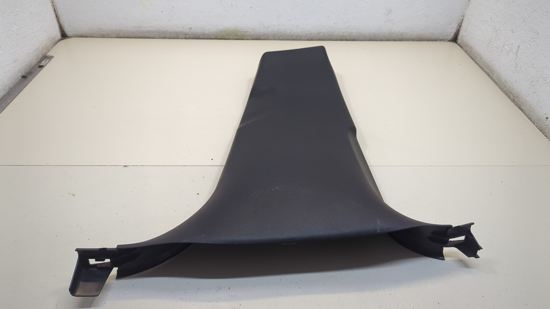 Обшивка стойки