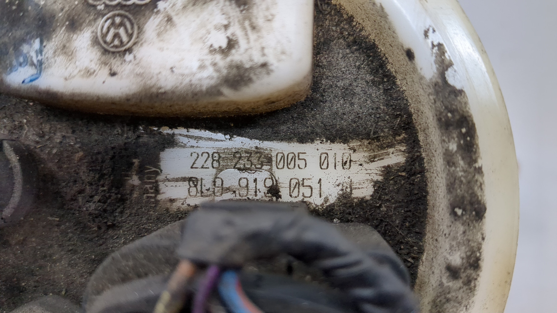 Насос топливный электрический