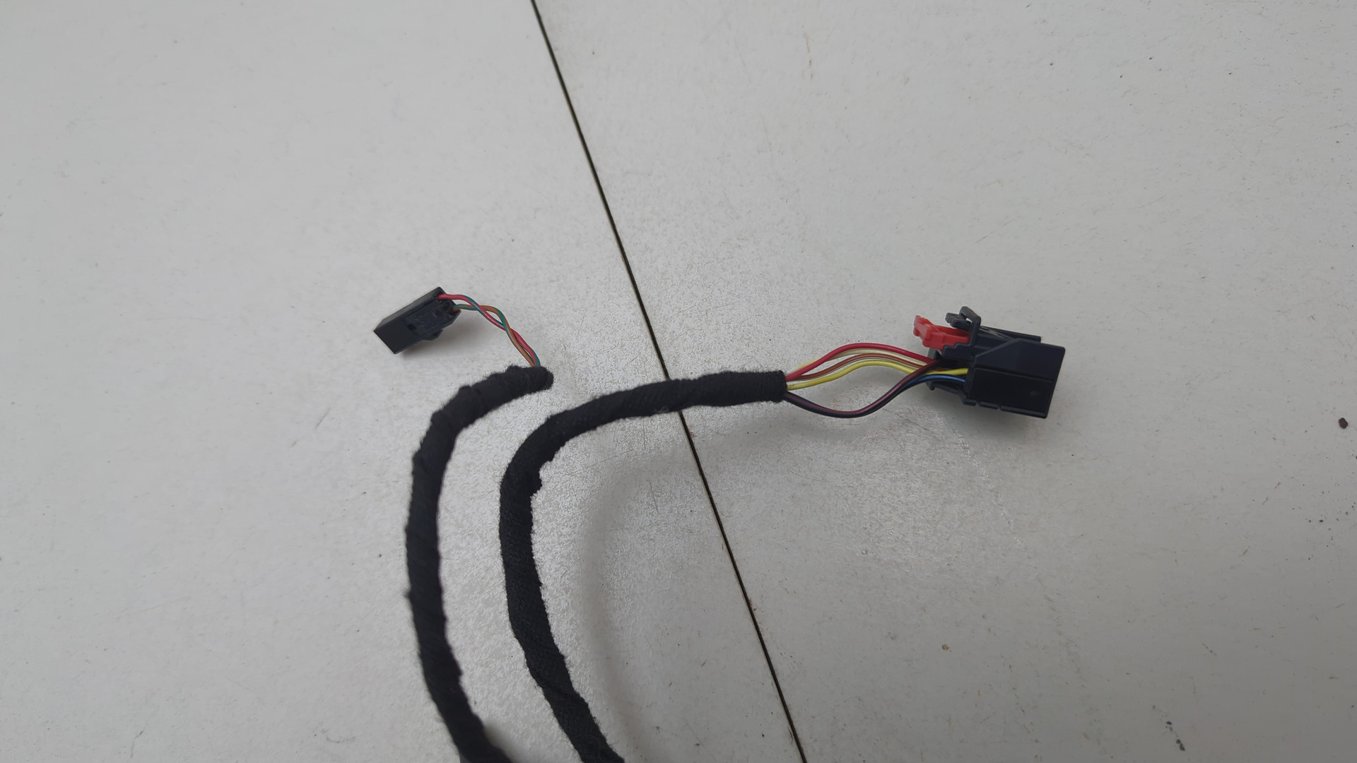 Зеркало правое электрическое