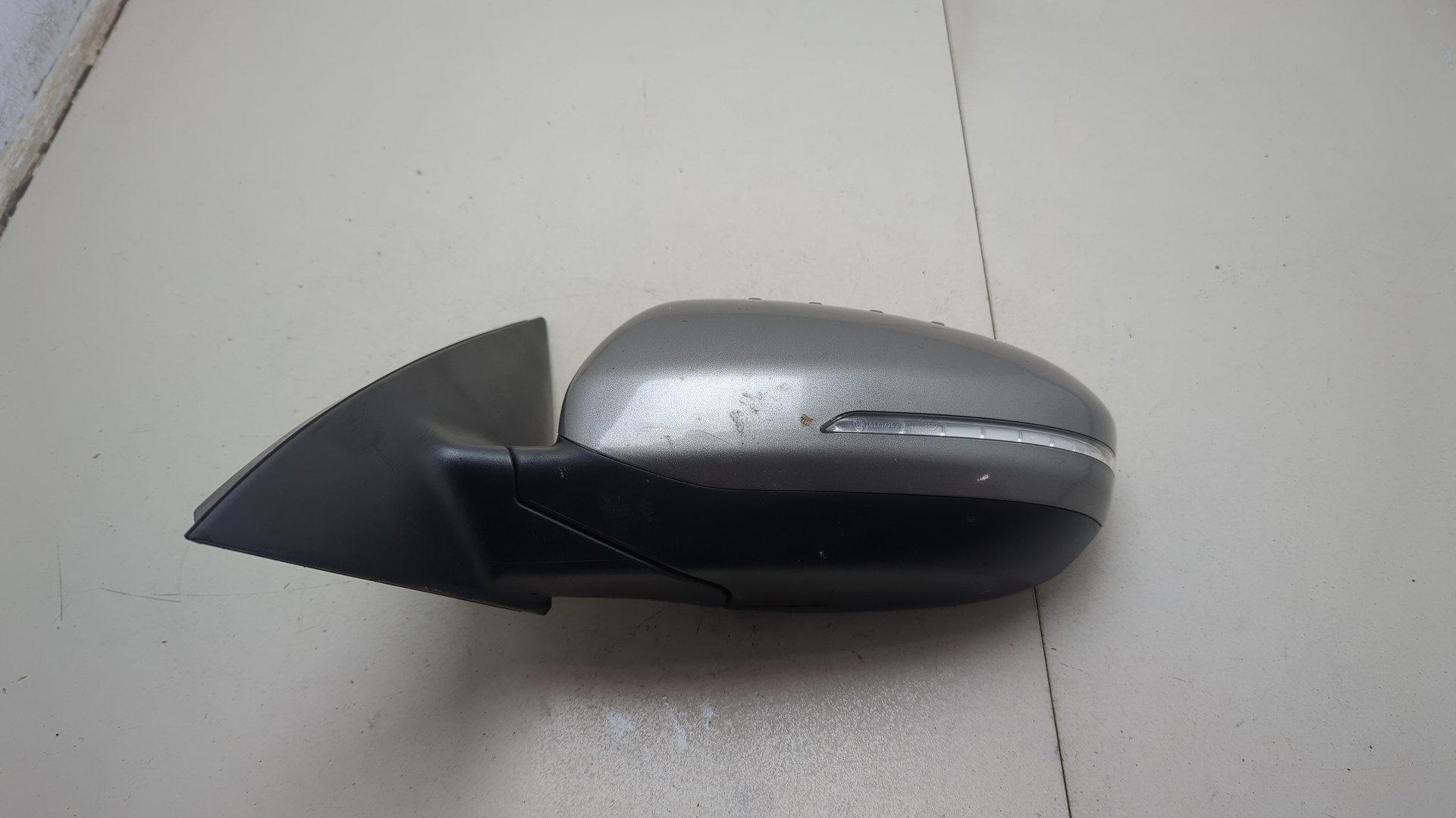 Зеркало левое электрическое