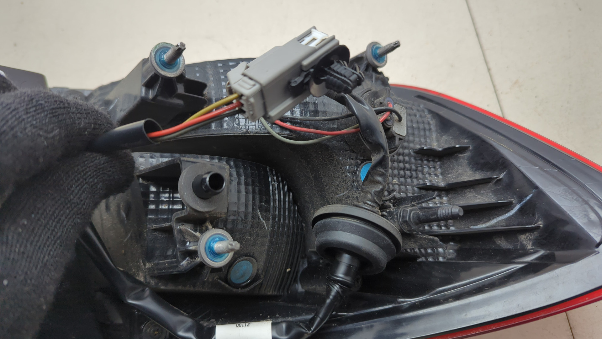 Фонарь задний правый