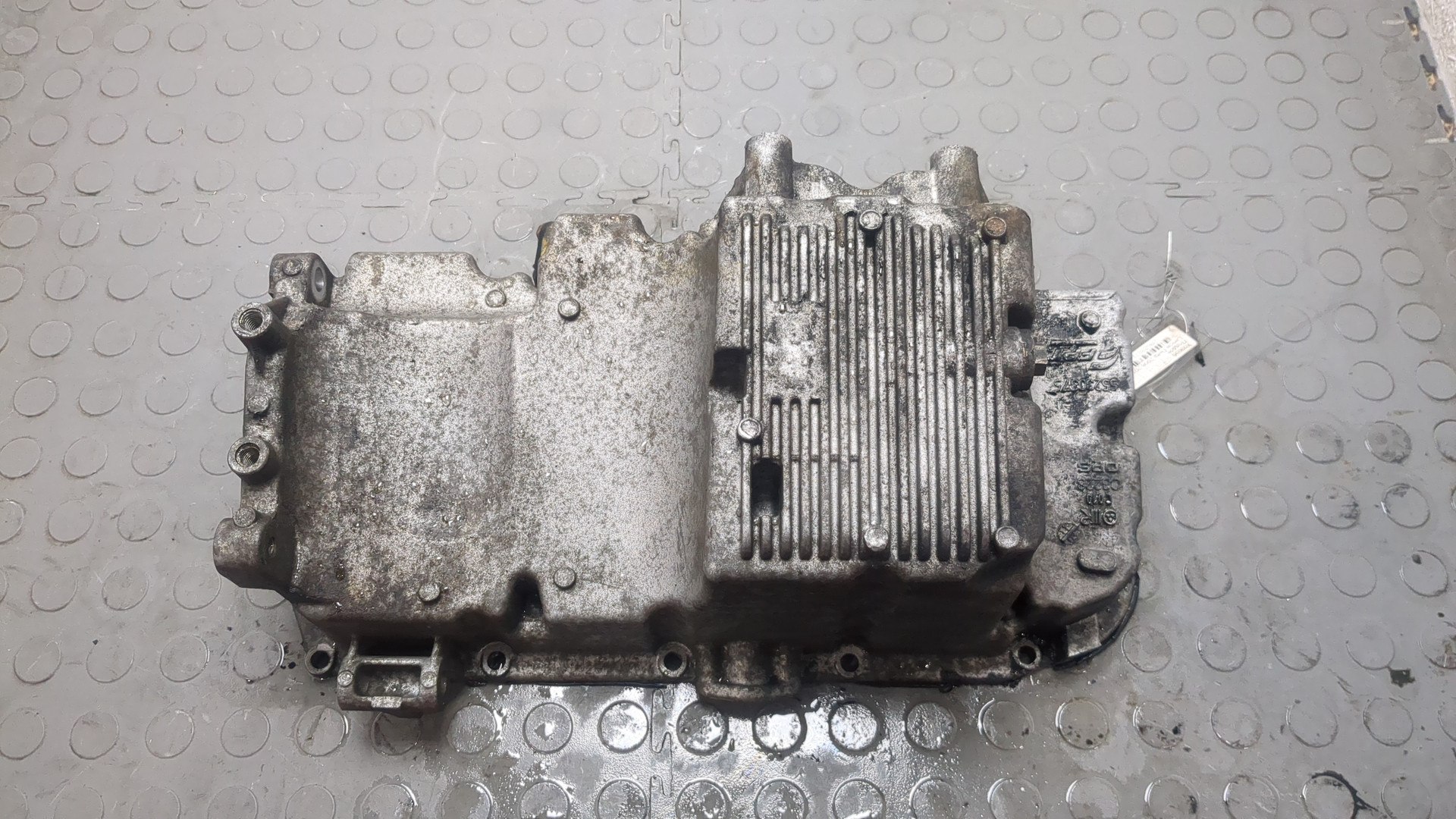 Поддон масляный двигателя (картер)