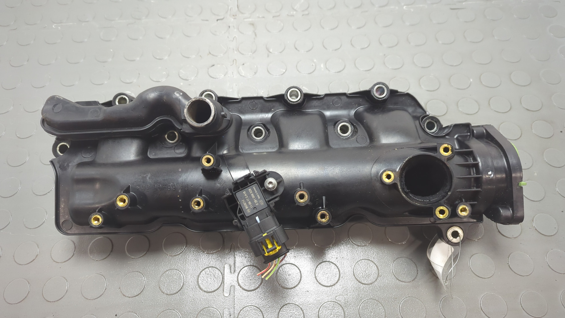 Коллектор впускной