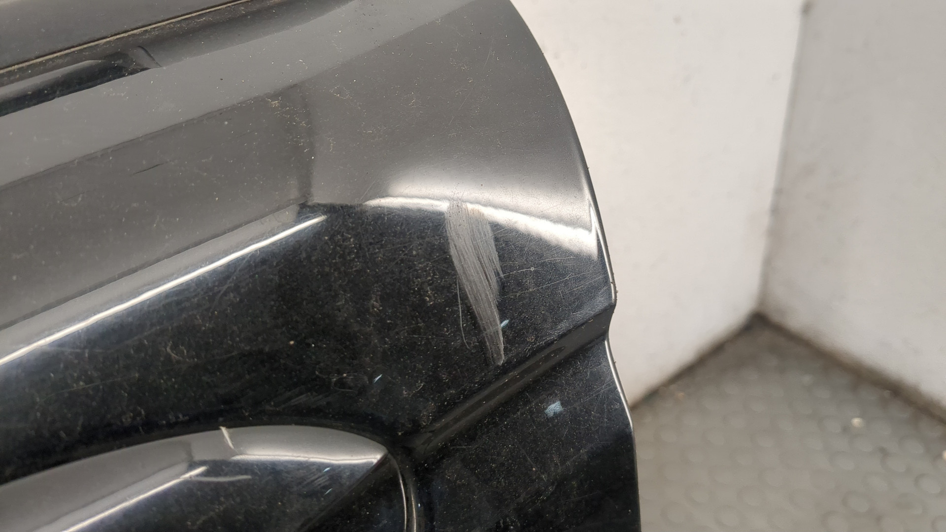 Дверь передняя левая