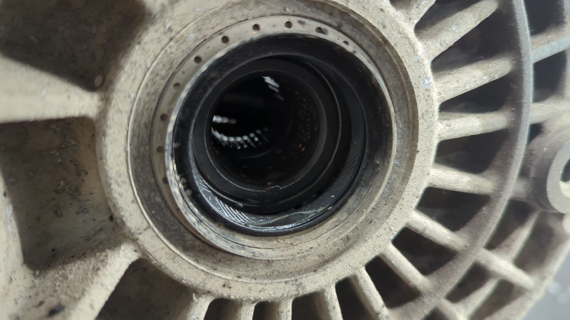 АКПП (автоматическая коробка переключения передач)