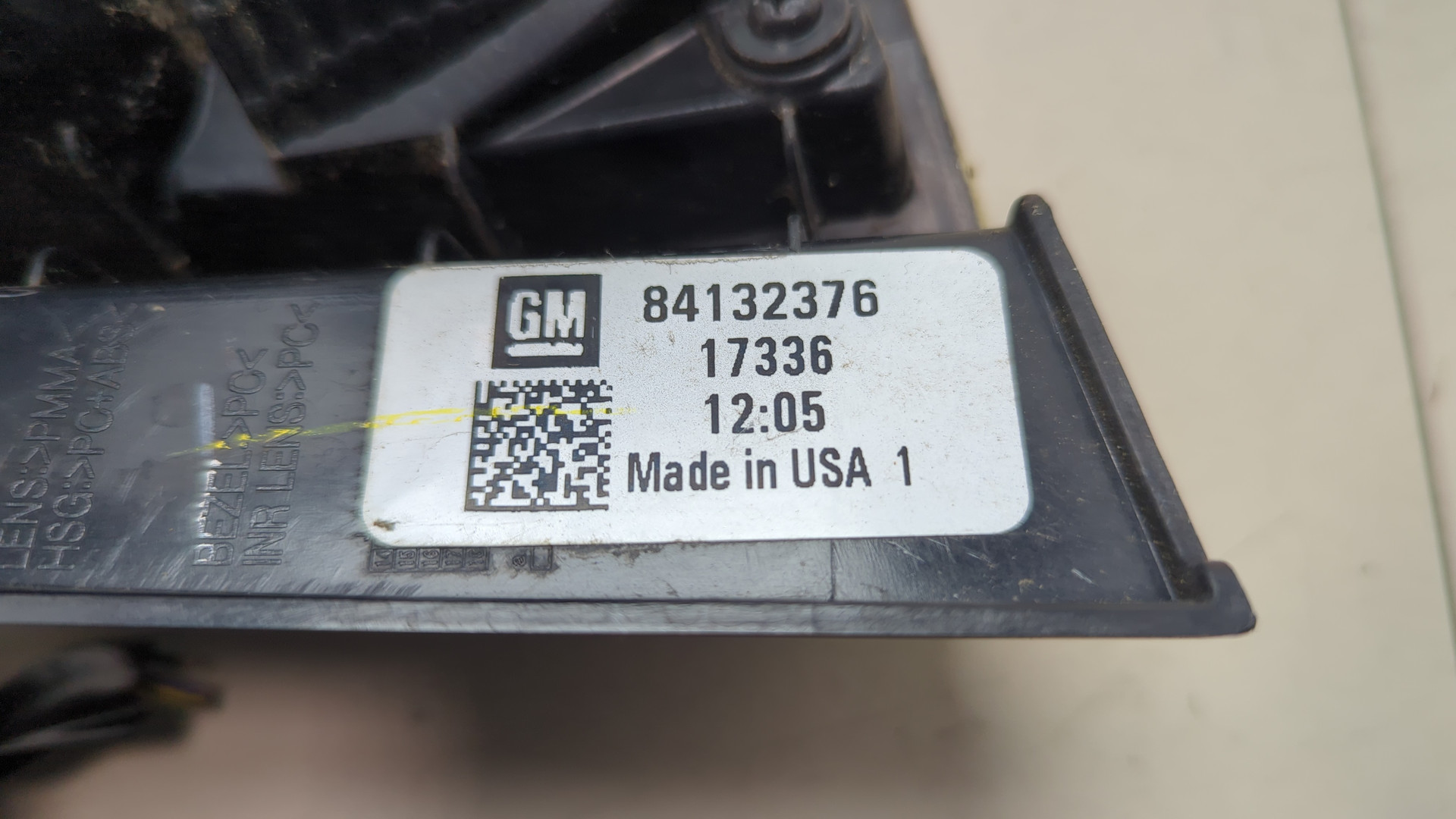 Фонарь задний левый