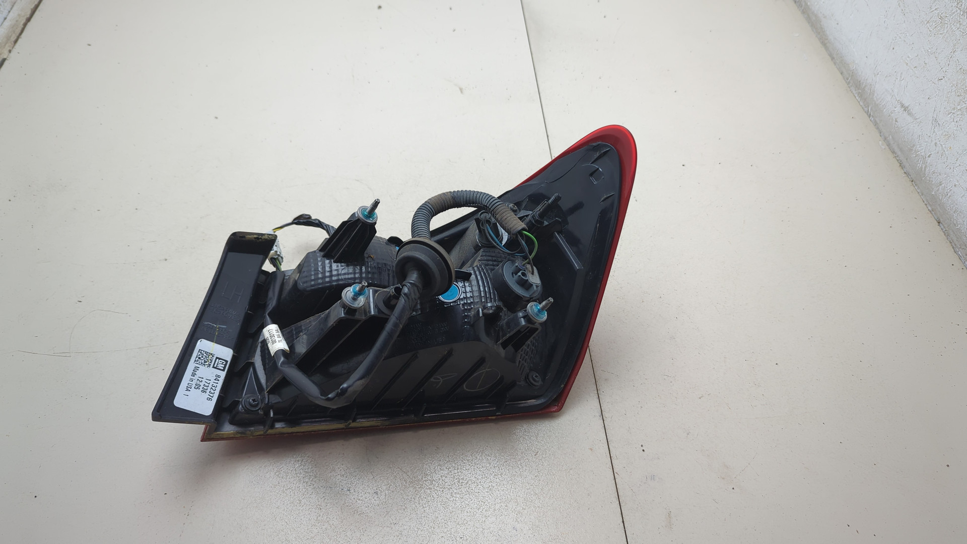 Фонарь задний левый