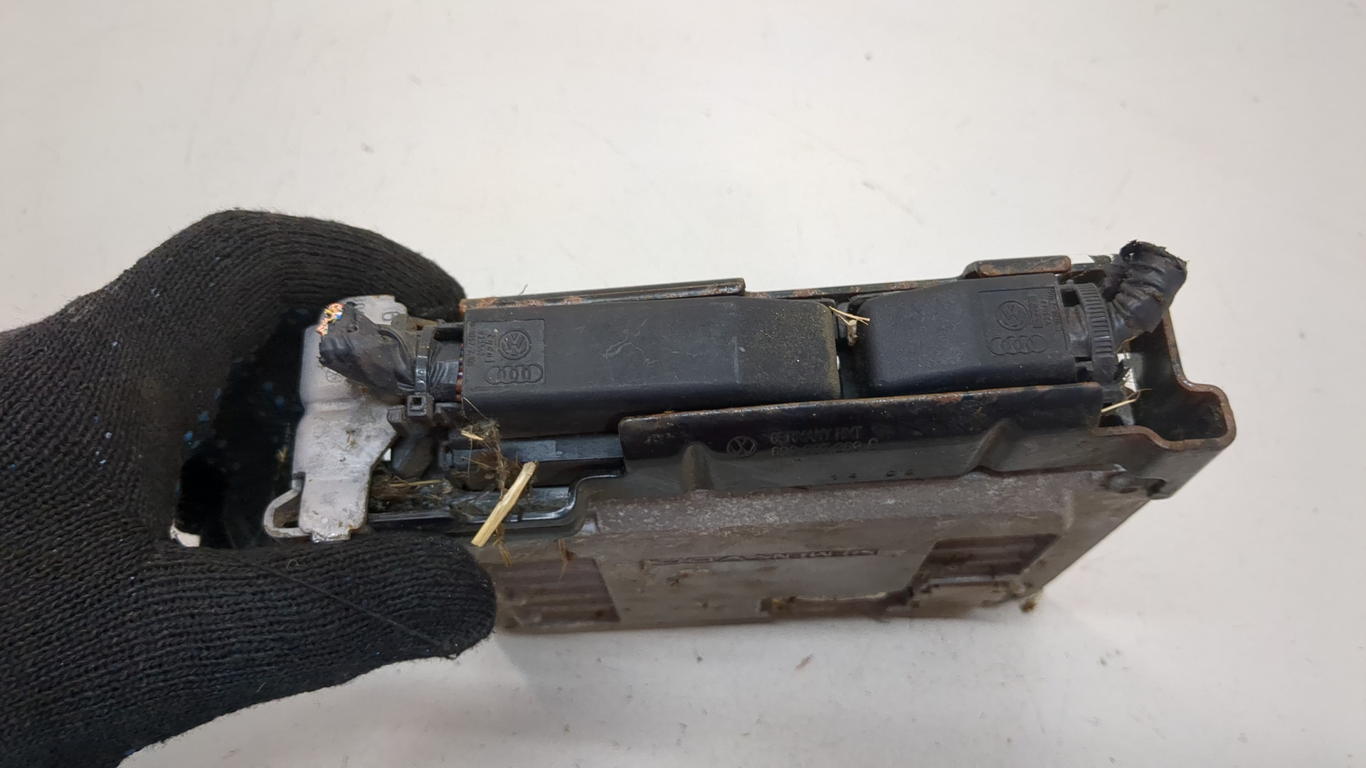 Блок управления двигателем