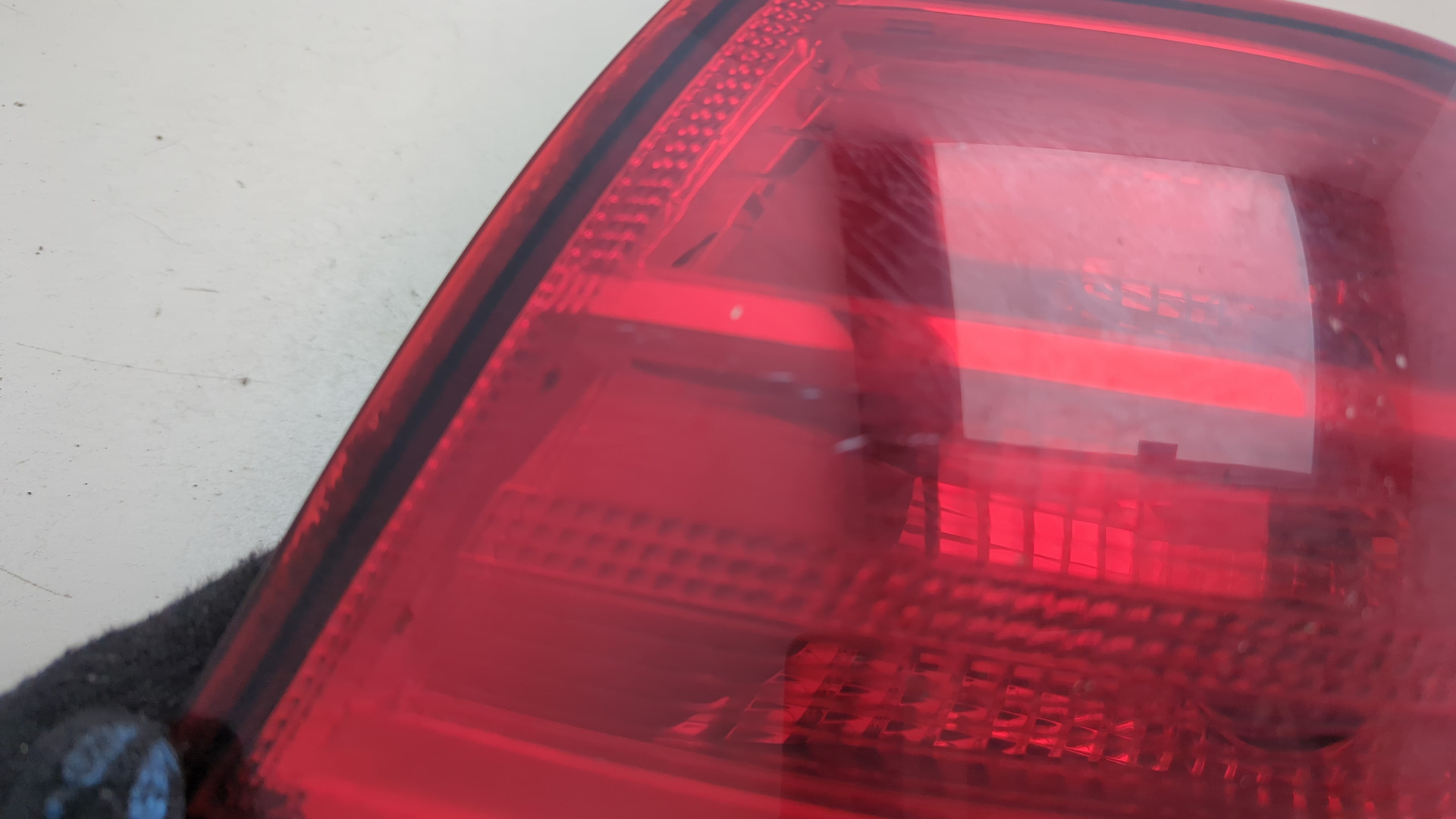 Фонарь задний правый