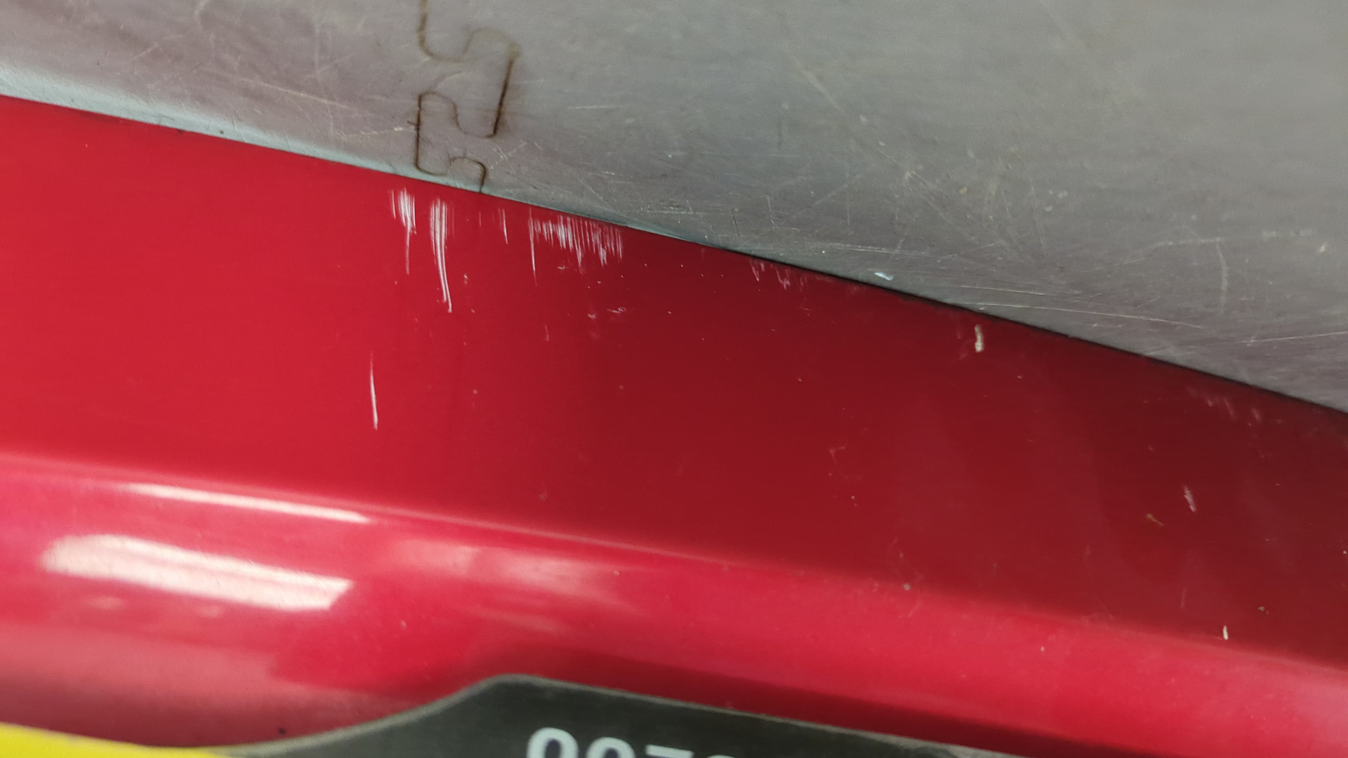 Дверь багажника