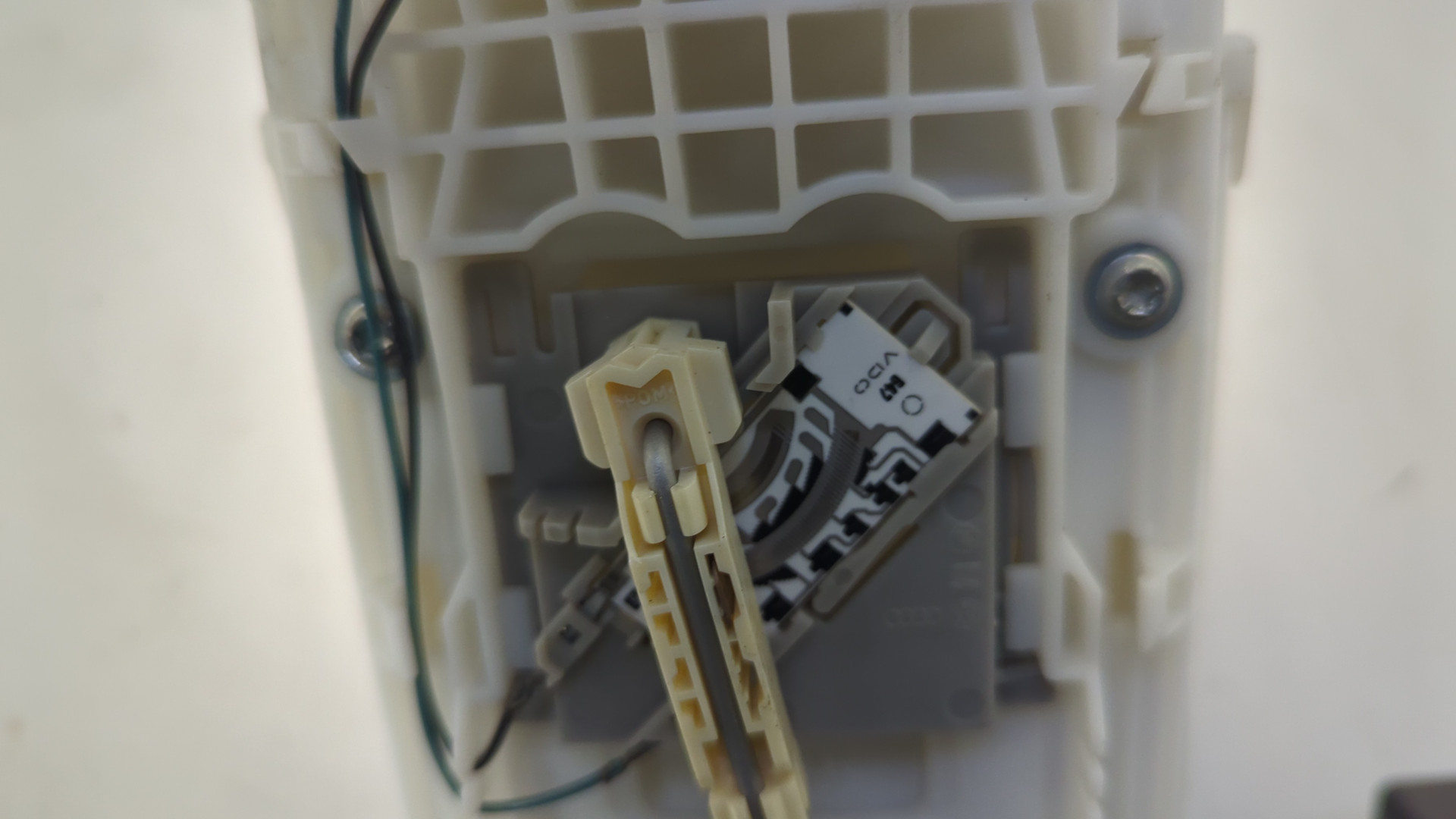 Насос топливный электрический