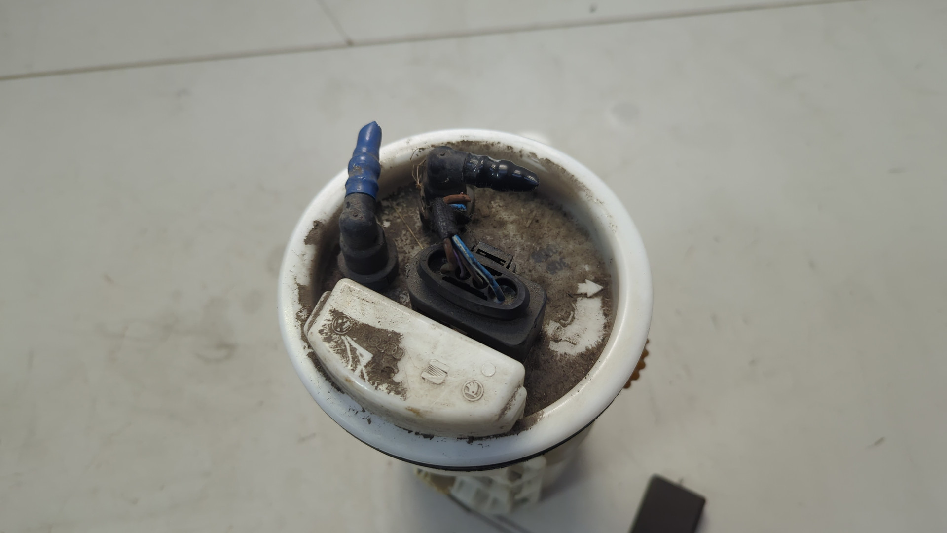 Насос топливный электрический