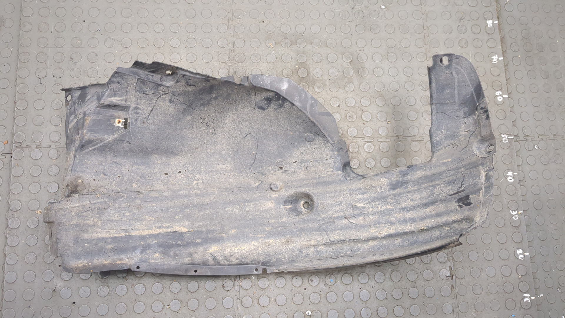 Локер передний левый