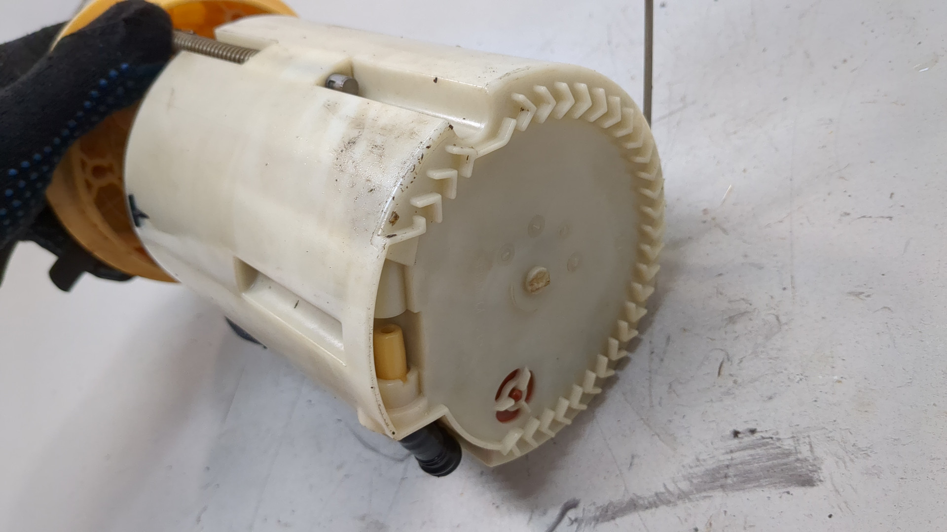 Насос топливный электрический