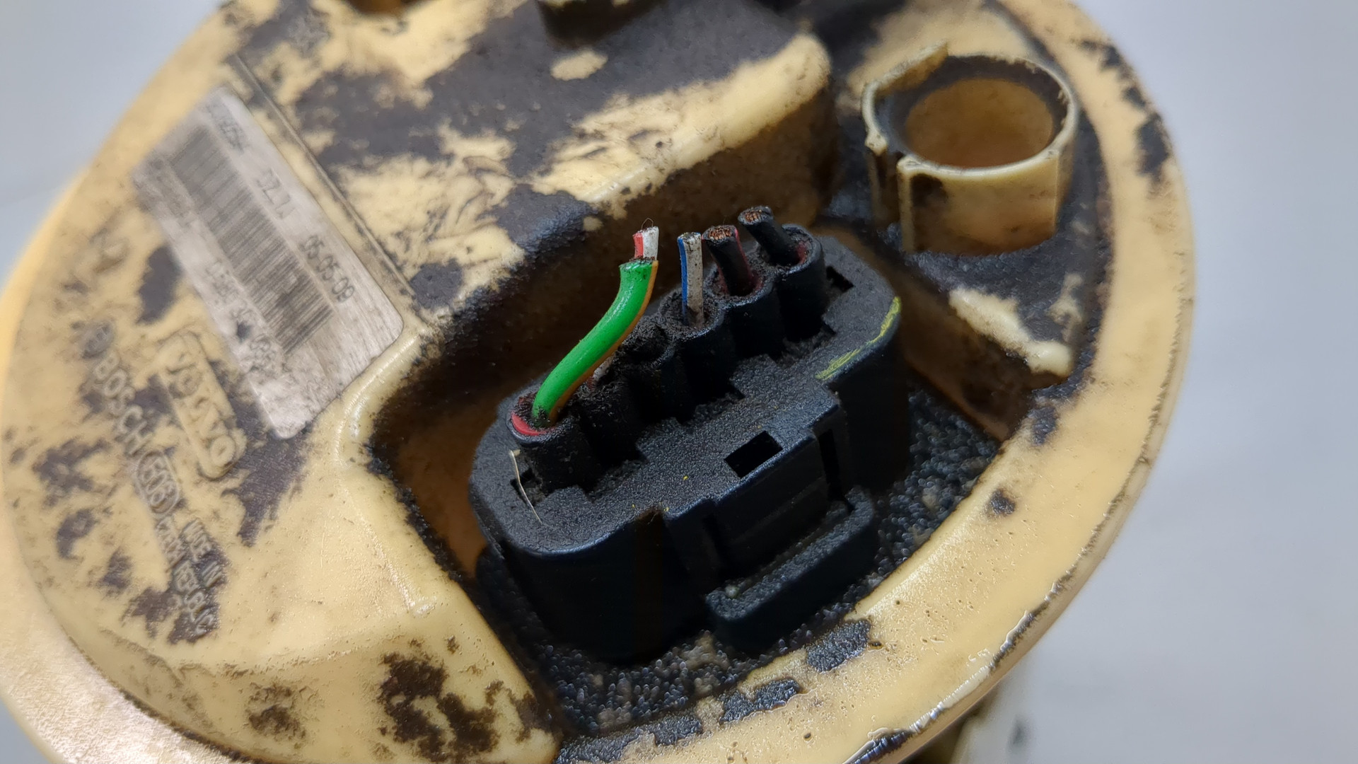 Насос топливный электрический