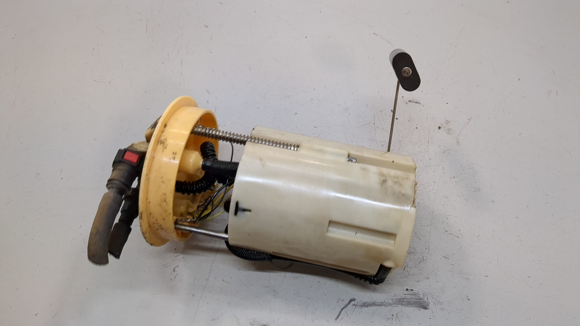 Насос топливный электрический