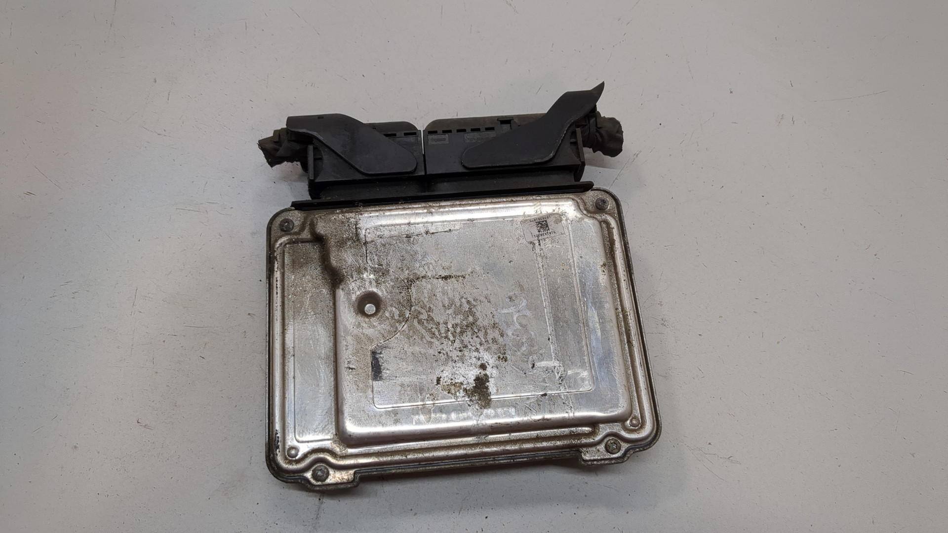 Блок управления двигателем