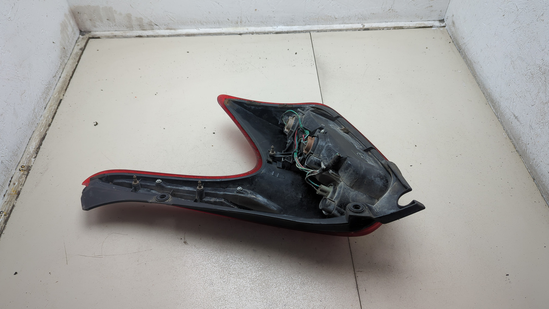 Фонарь задний левый