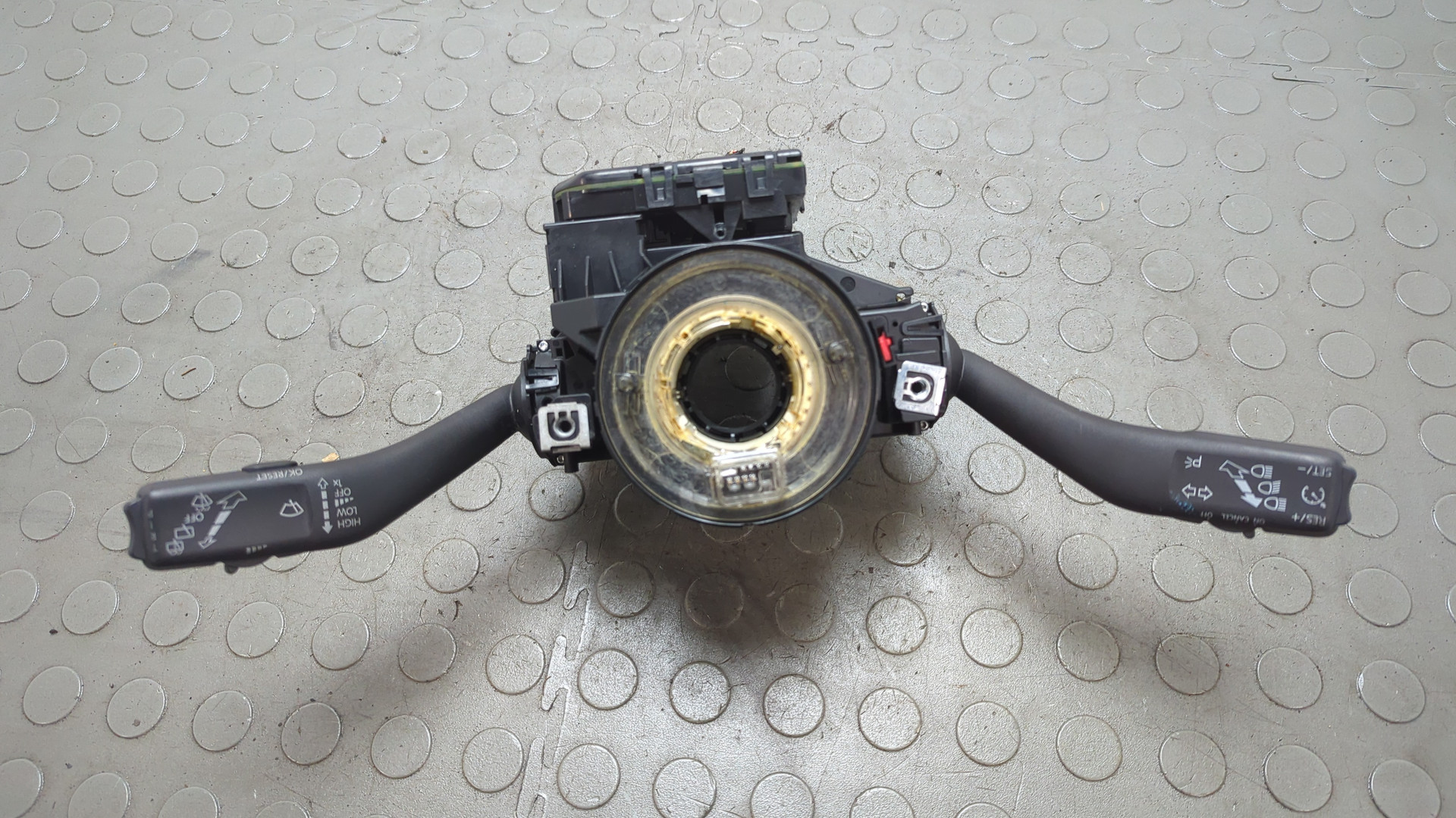 Переключатель подрулевой