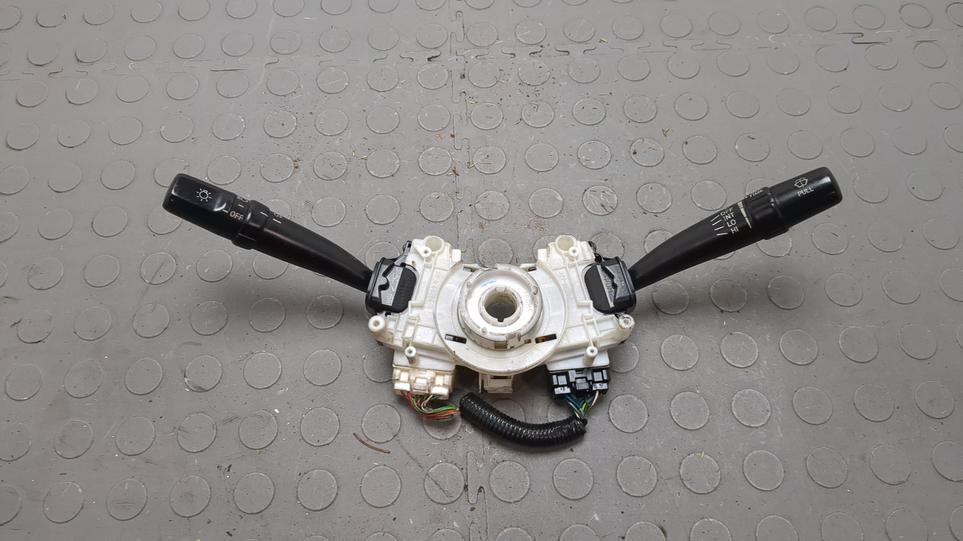 Переключатель подрулевой