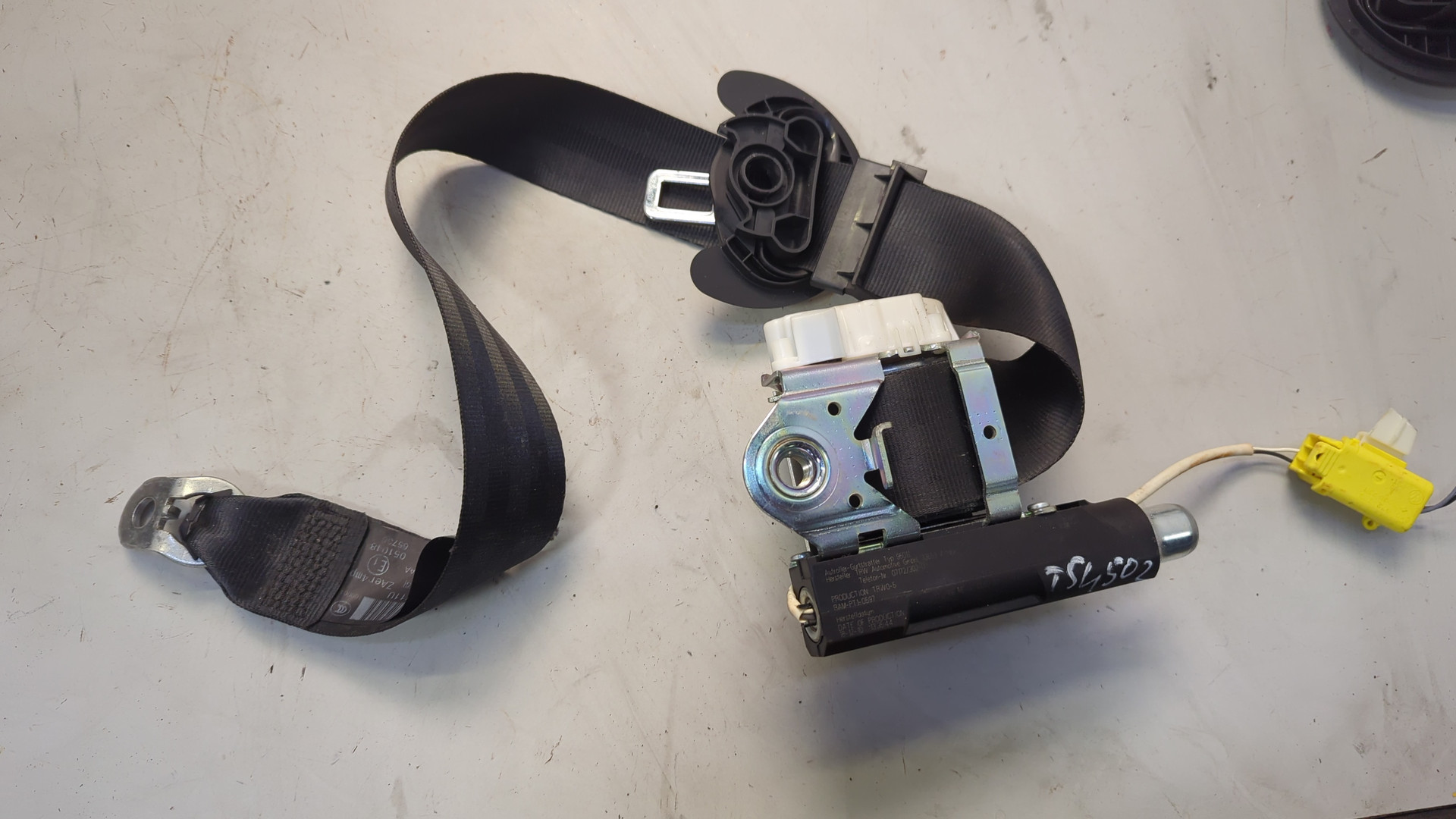 Ремень безопасности