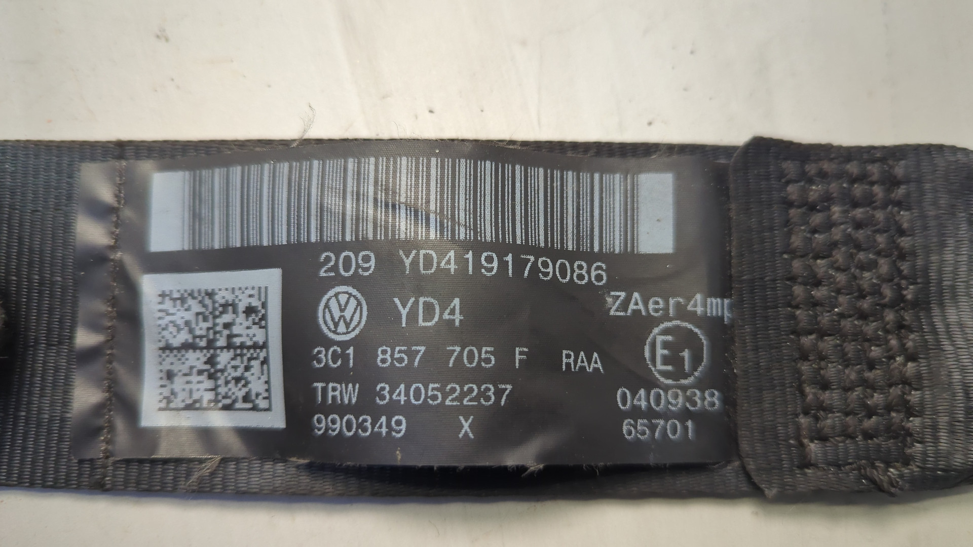 Ремень безопасности