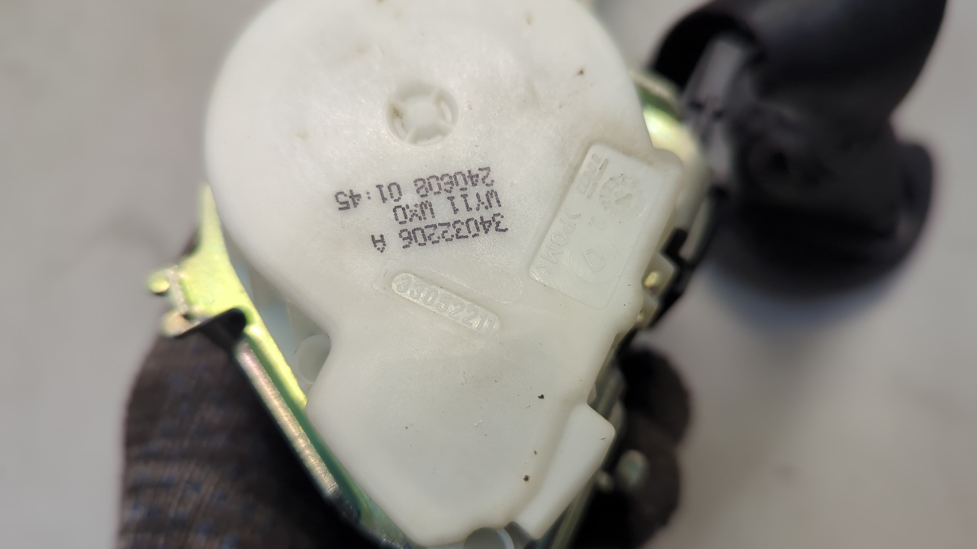 Ремень безопасности