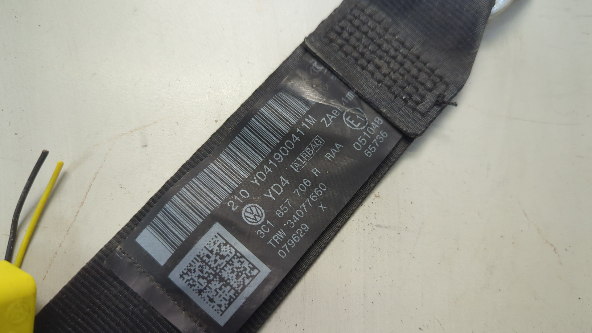 Ремень безопасности