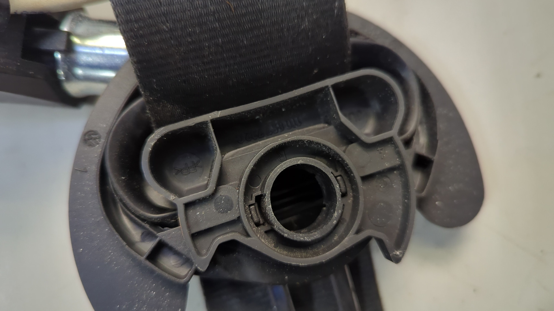 Ремень безопасности