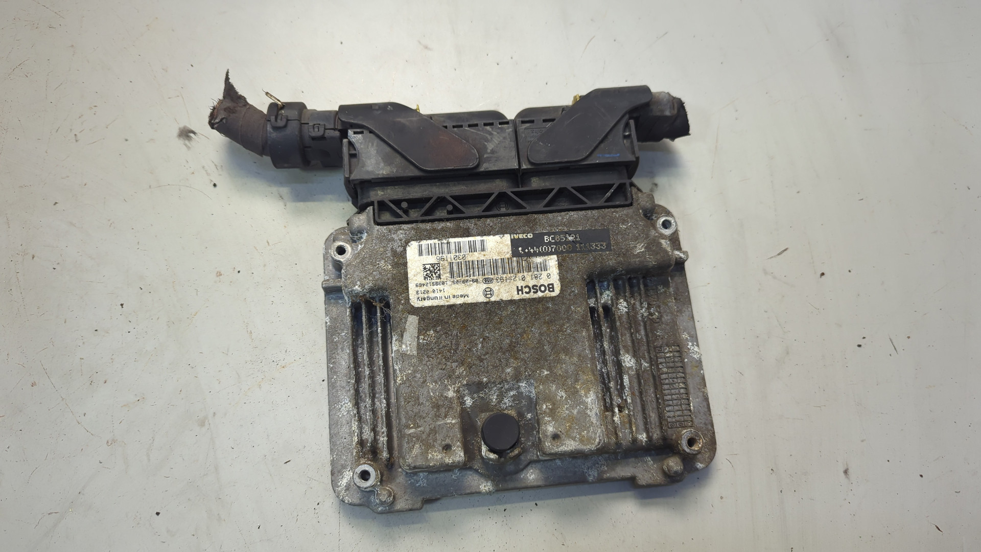 Блок управления двигателем