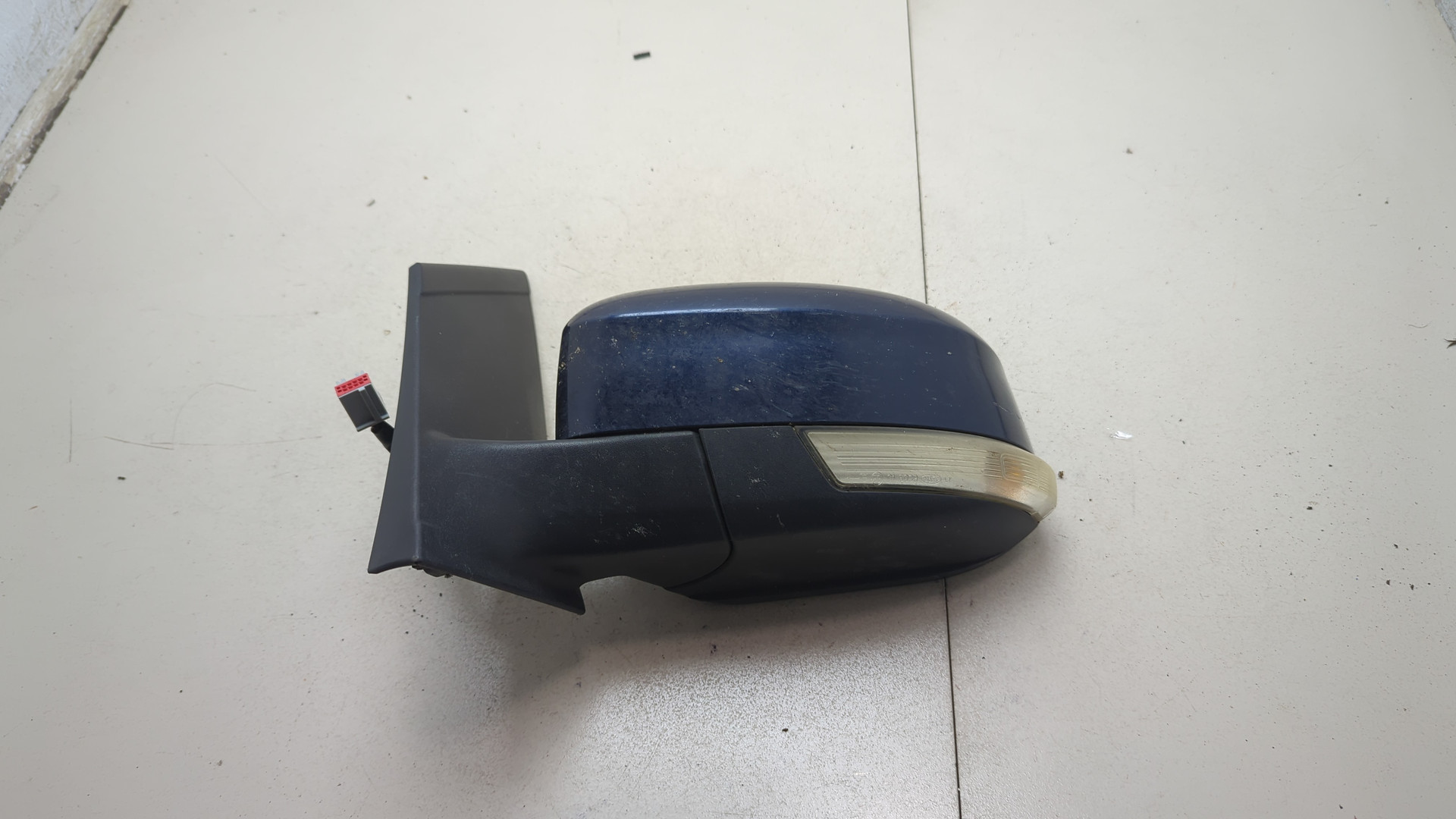 Зеркало левое электрическое