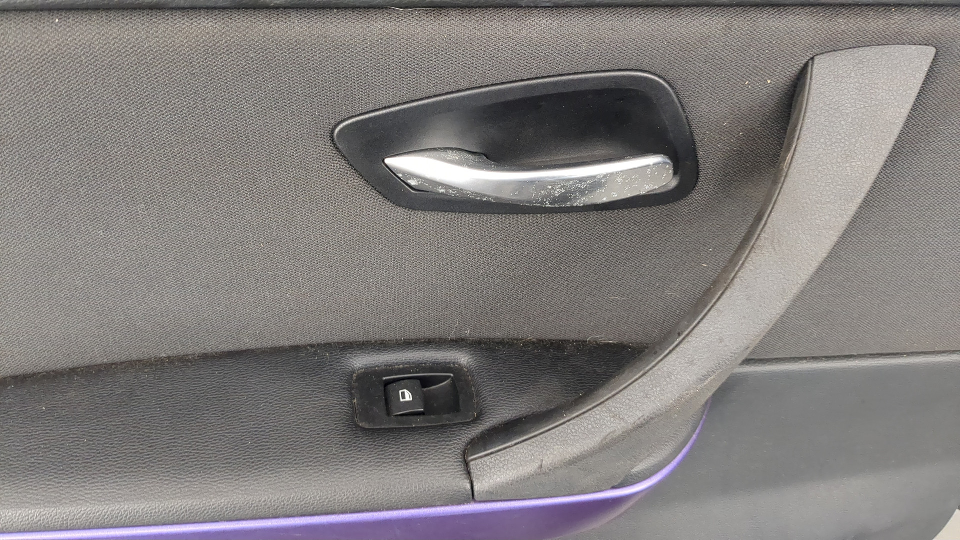 Дверь задняя левая