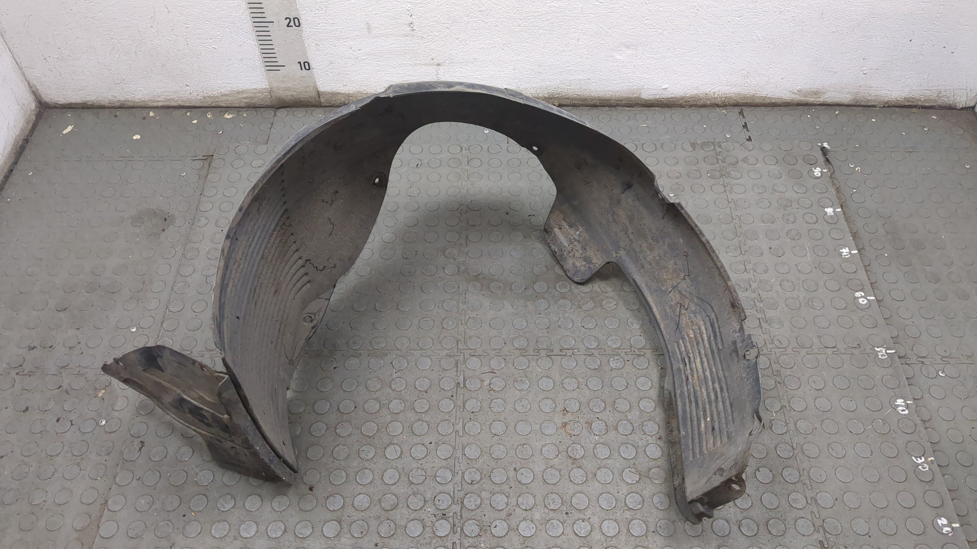 Локер передний левый