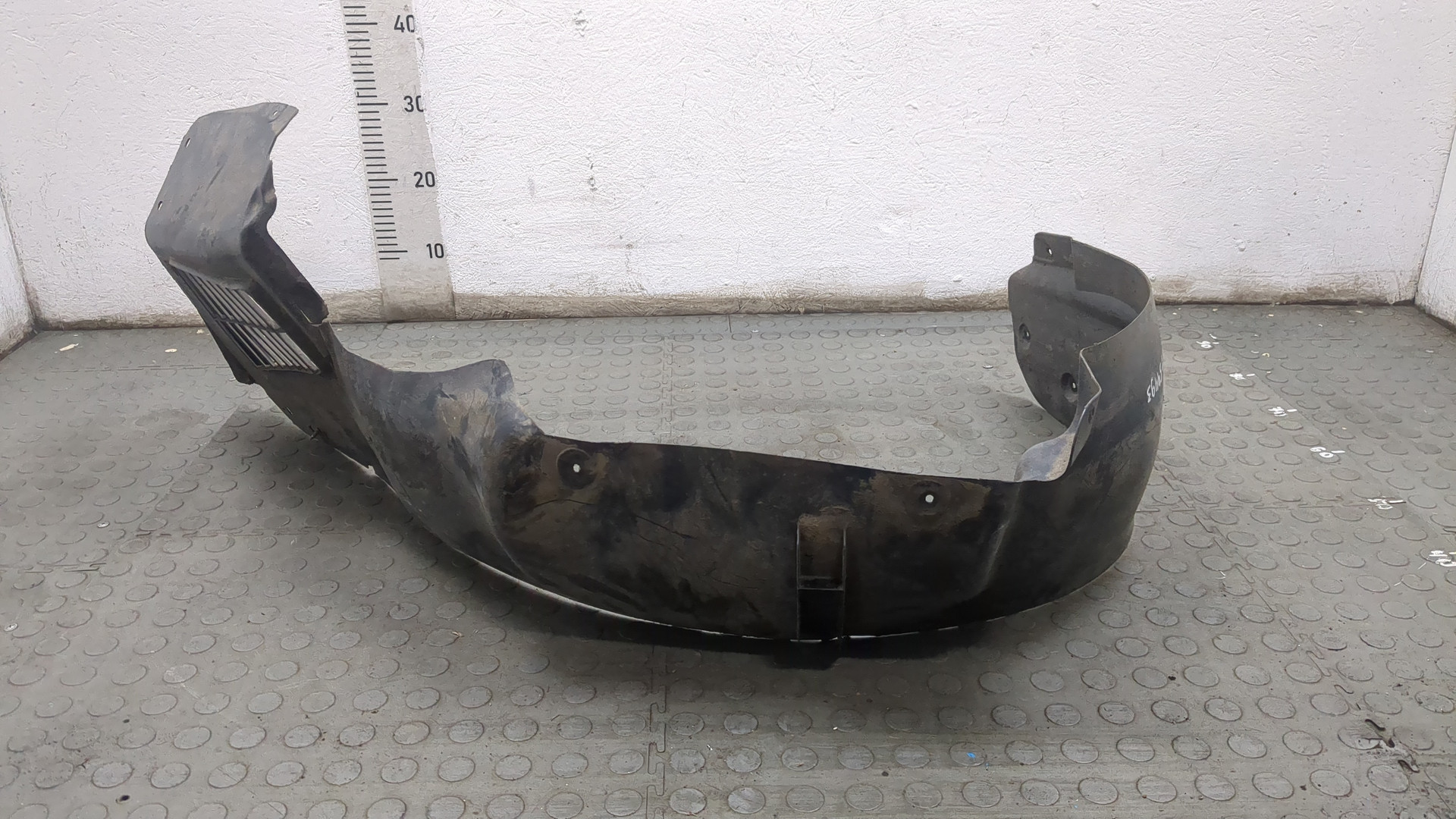 Локер передний левый