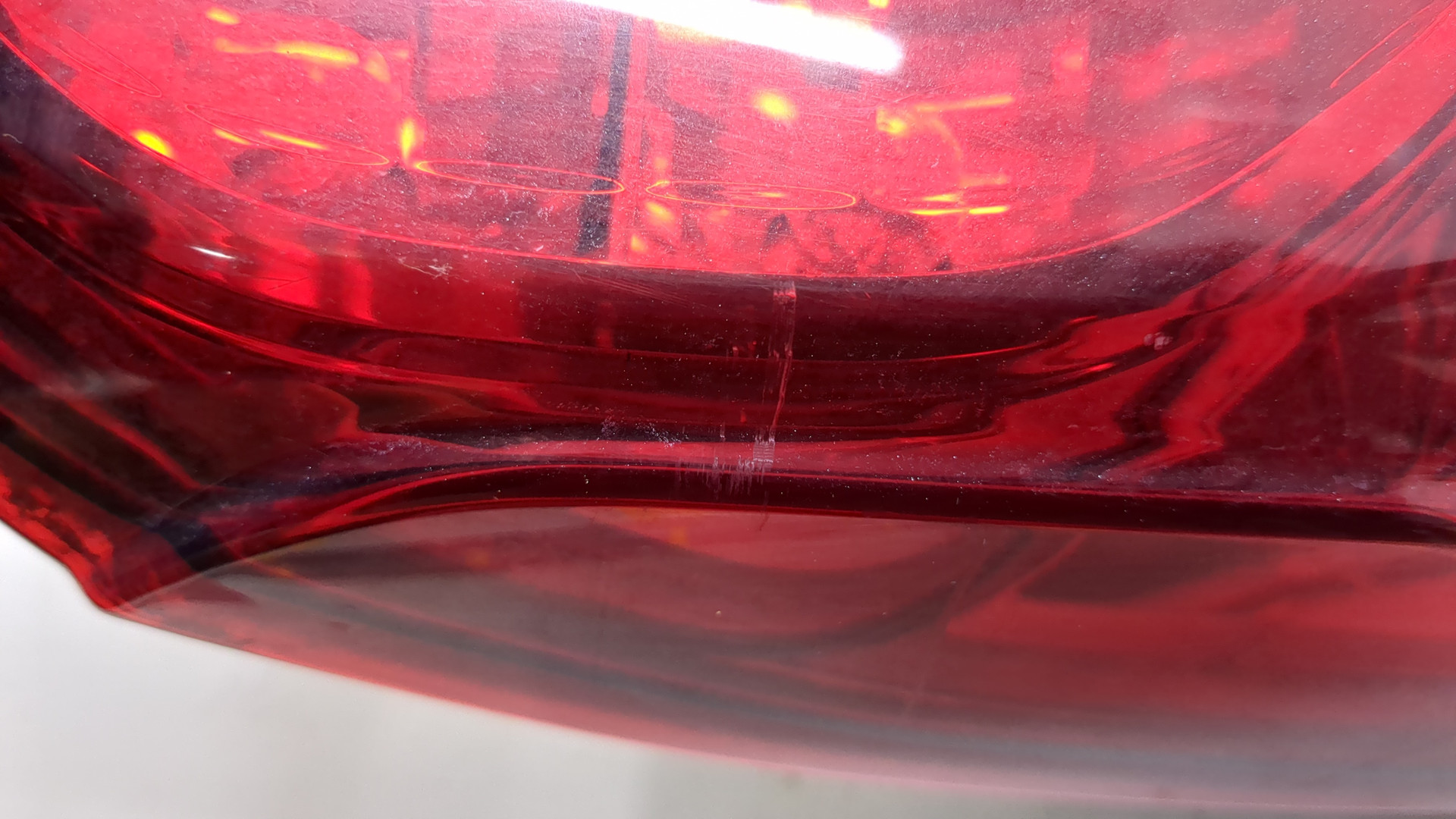 Фонарь задний правый