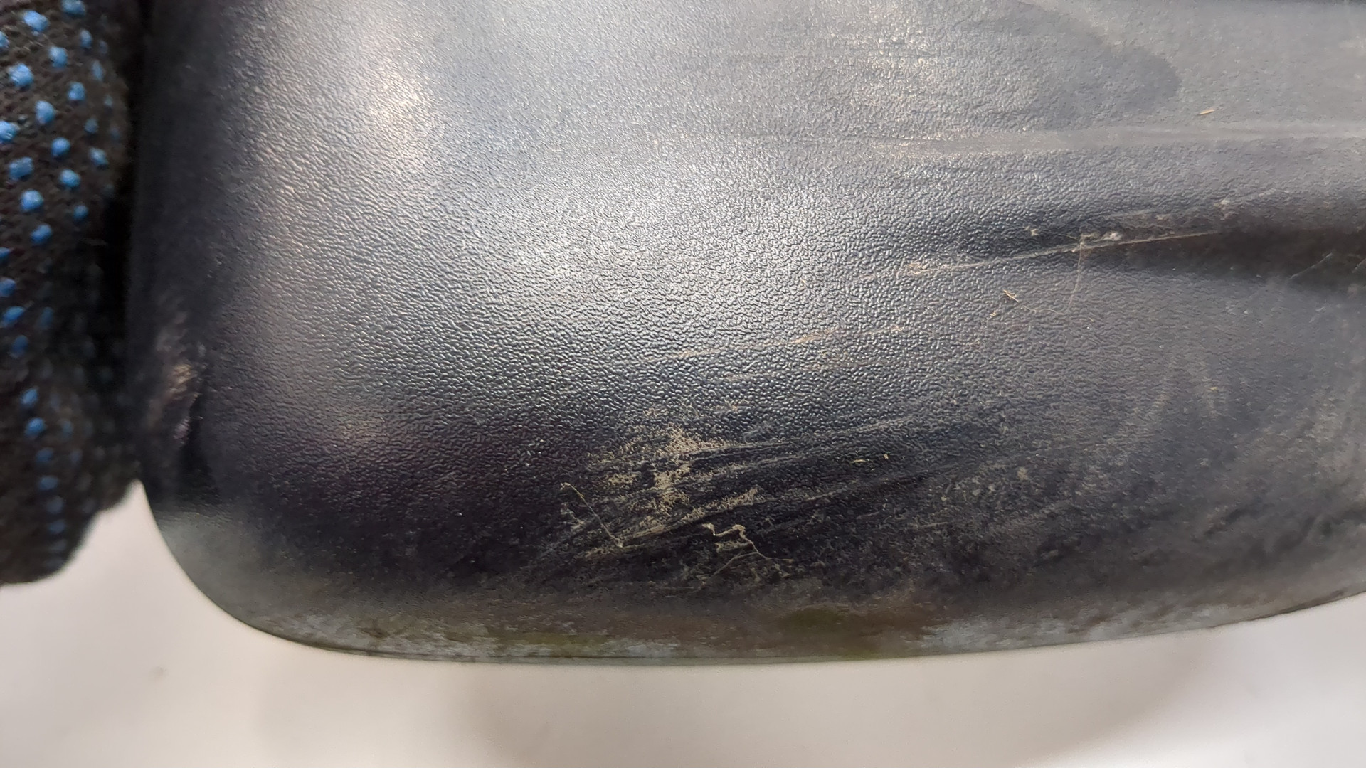 Зеркало правое электрическое