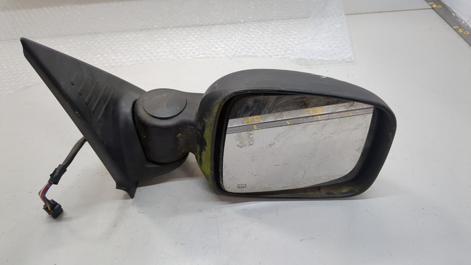 Зеркало правое электрическое