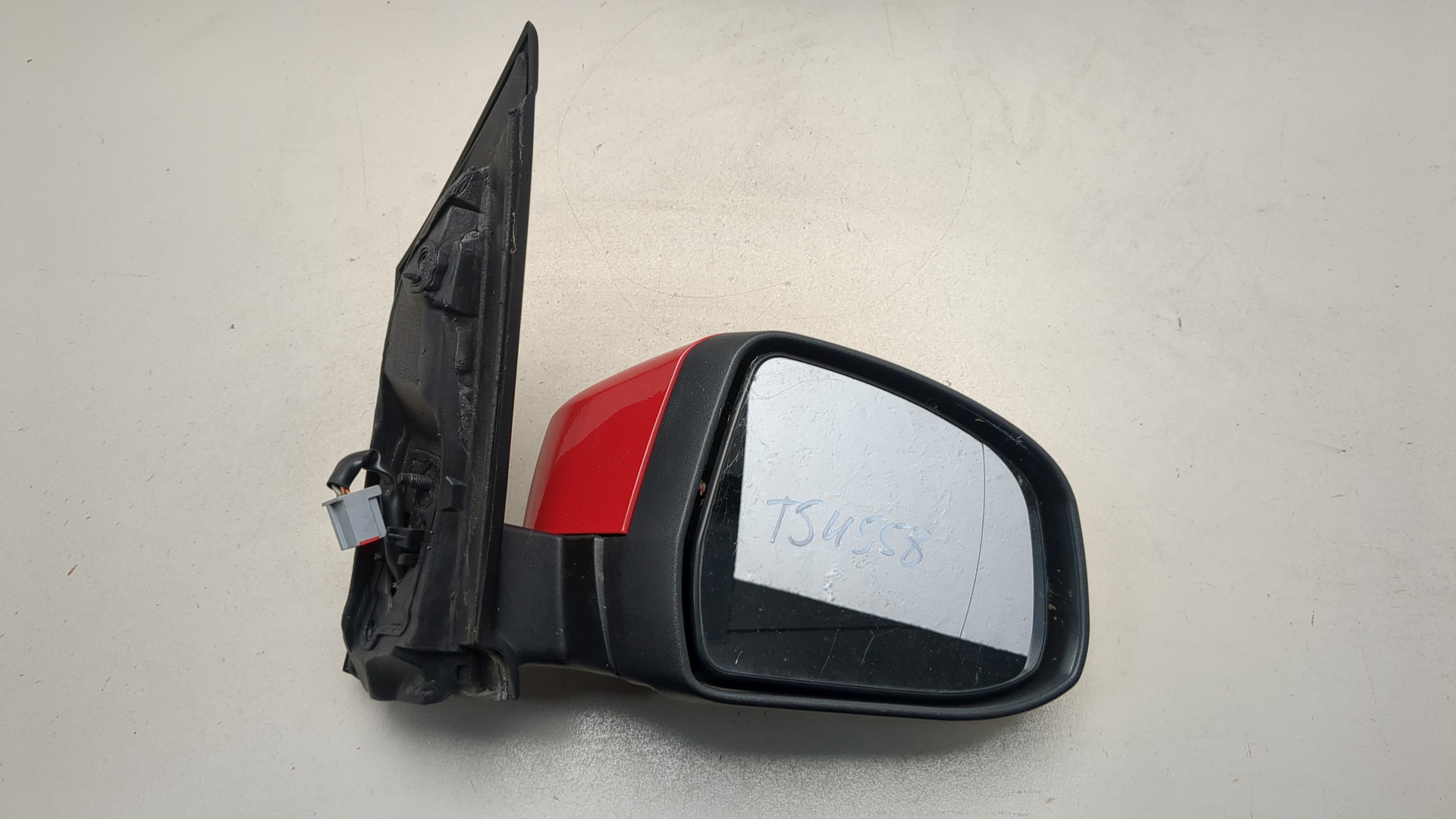 Зеркало правое электрическое