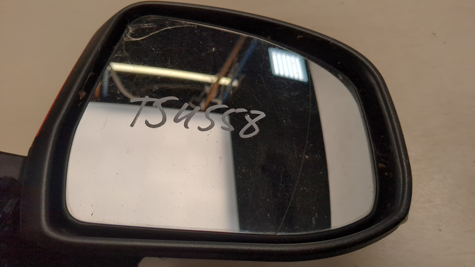 Зеркало правое электрическое