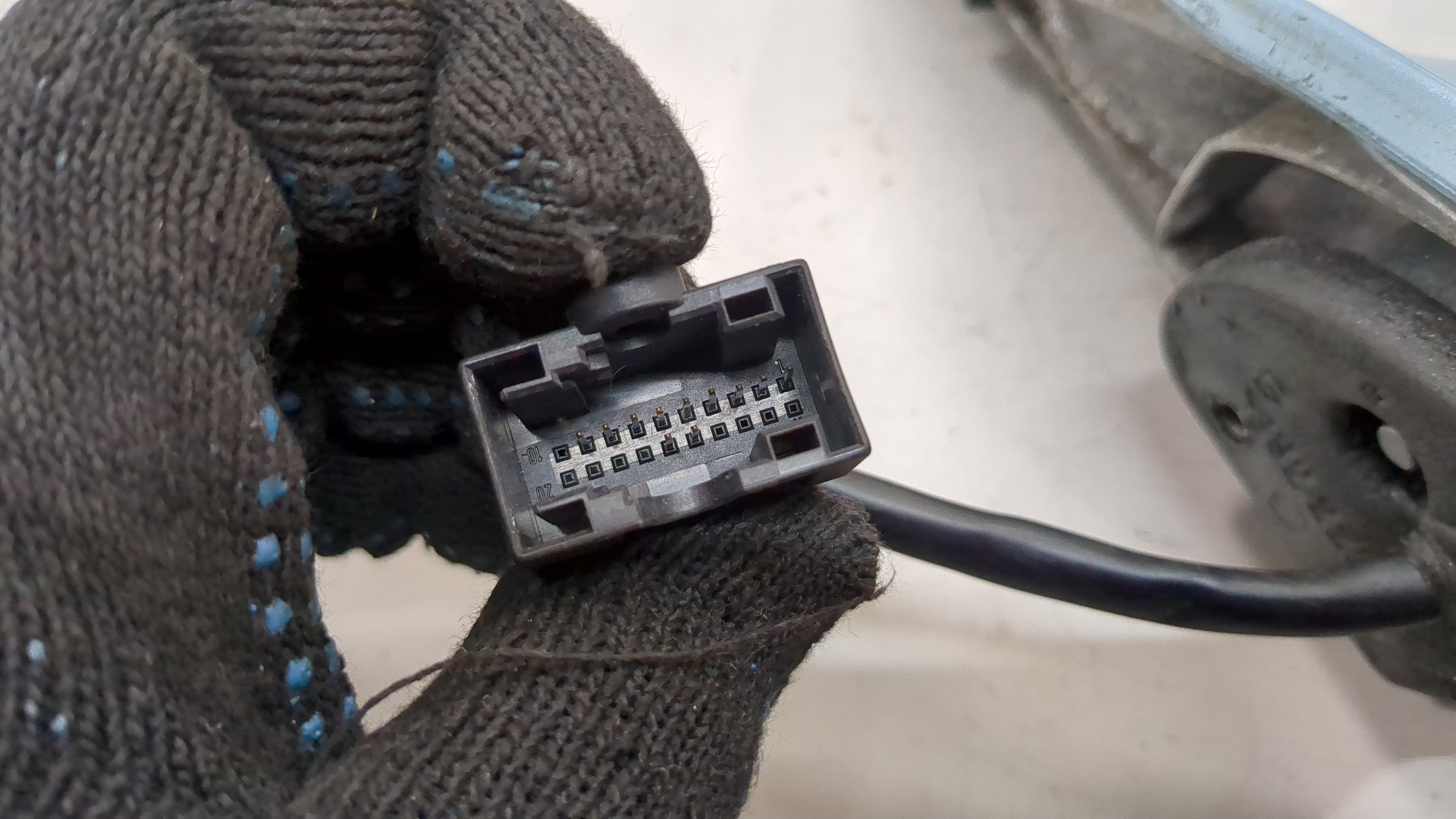 Зеркало правое электрическое